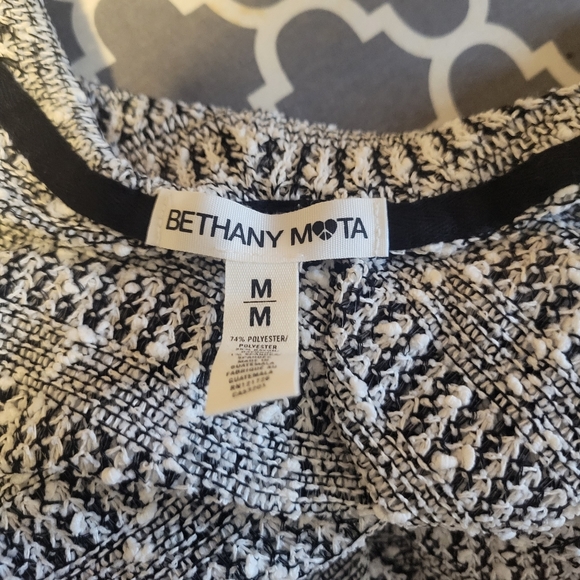 ❌SOLD❌NWOT Long Cardigan - Picture 3 of 8